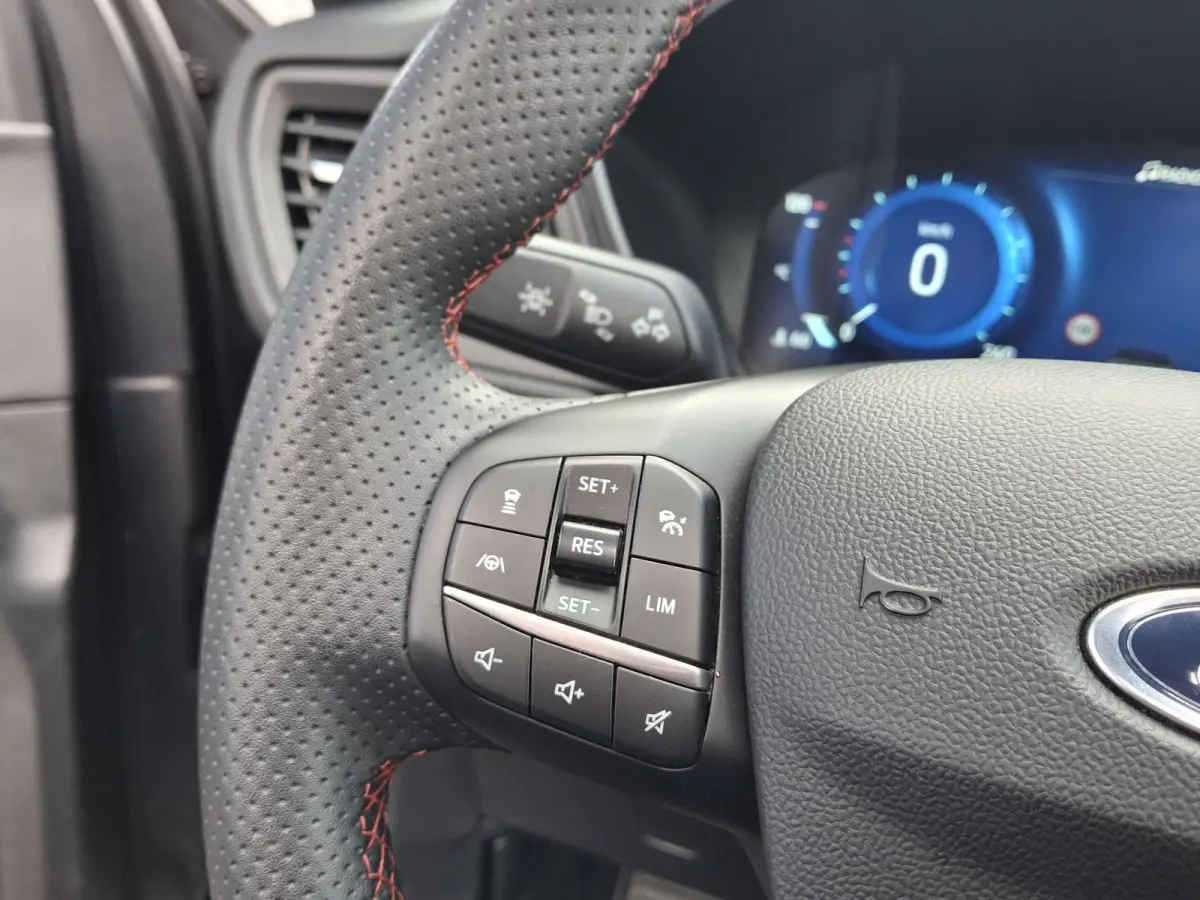2.5 PHEV ST-Line | Winterpack | Adaptive Cruise | Panoramadak | Camera voor/achter | Dual Climate Control | Parkeerassistentie |