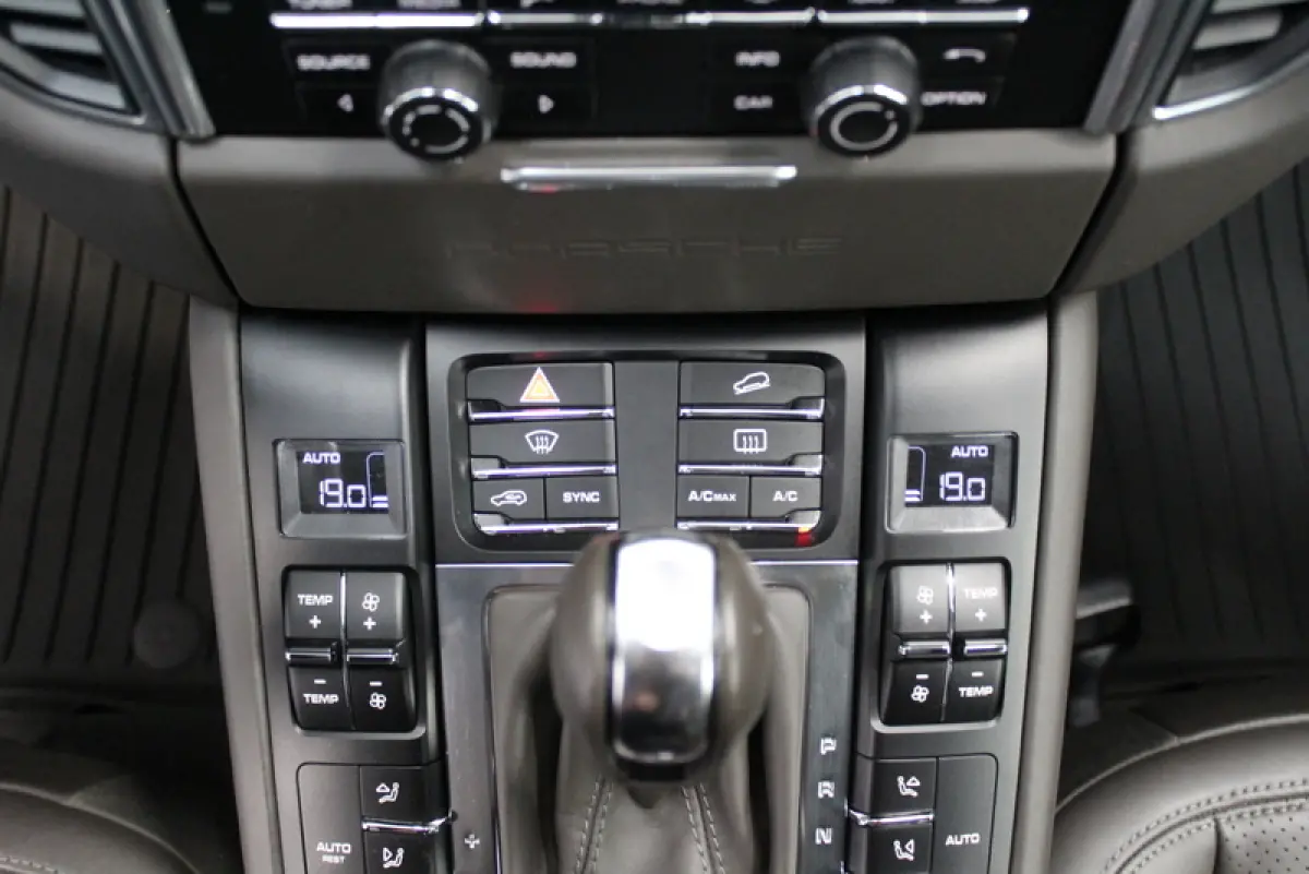 3.0 S 340PK | RIJKLAAR | PANORAMADAK | LEER | NAVIGATIE | STOELVERWARMING