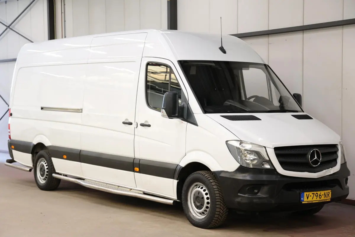 311 2.2 CDI AUTOMAAT L3H2 POST NL EURO 6
