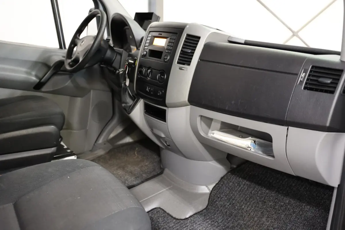 311 2.2 CDI AUTOMAAT L3H2 POST NL EURO 6