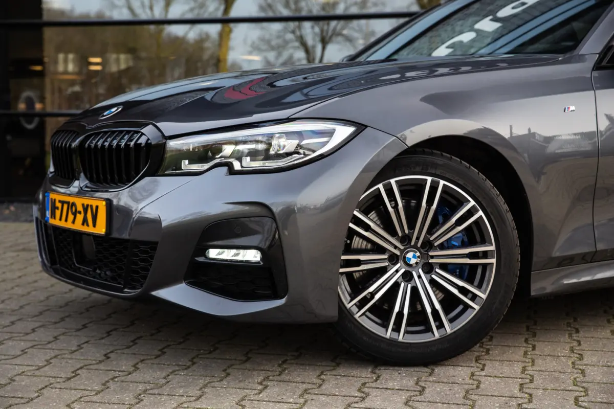 330i High Executive M-Sport , Panoramadak, Adap. cruise, Shadowline