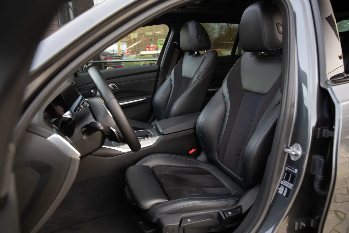 330i High Executive M-Sport , Panoramadak, Adap. cruise, Shadowline
