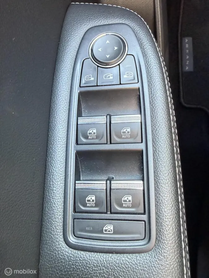 1.6 E-Tech Hybrid 145 Intens GROOT/NAVI/DAKJE/BOEKJE