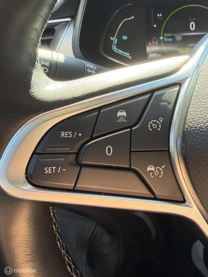 1.6 E-Tech Hybrid 145 Intens GROOT/NAVI/DAKJE/BOEKJE