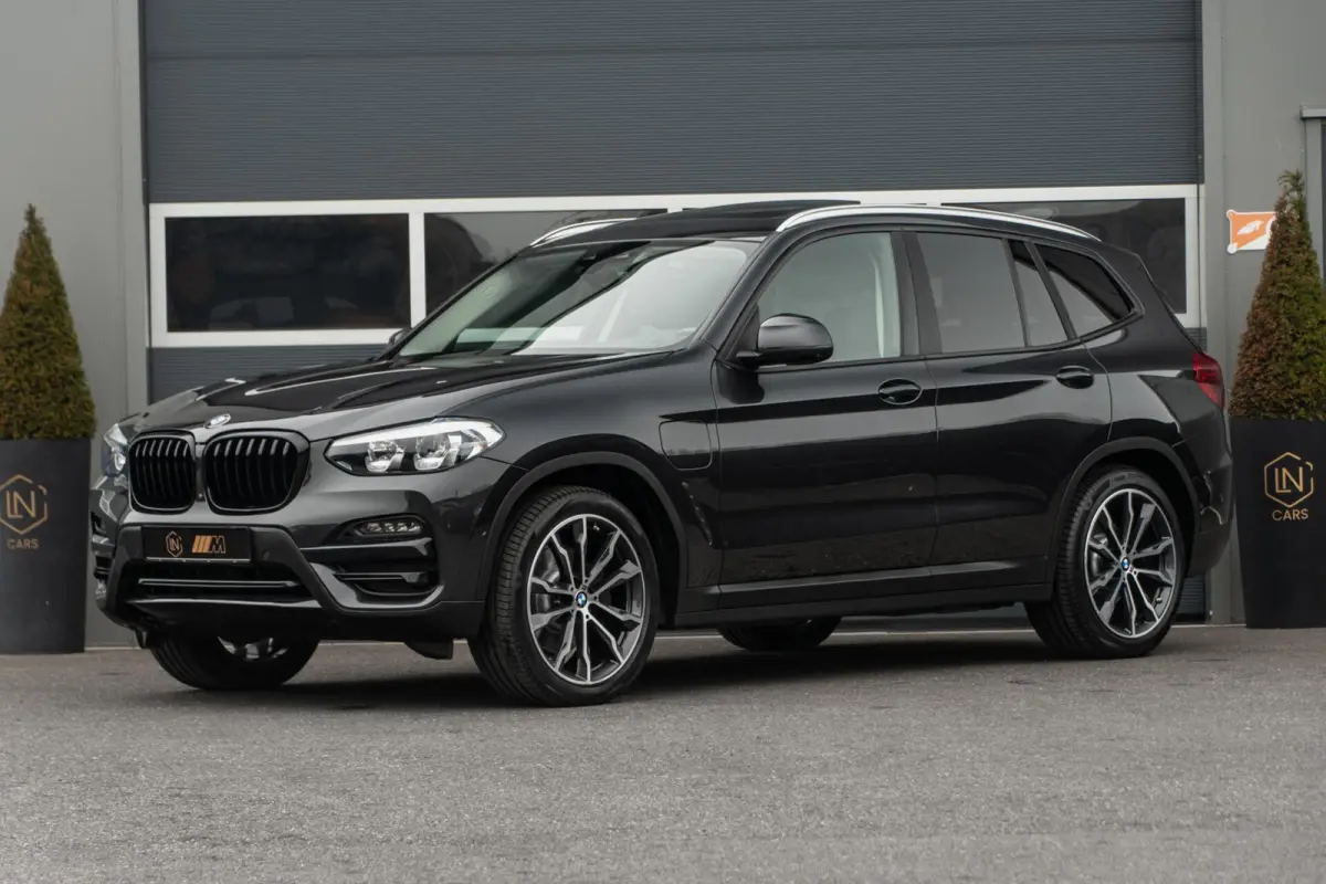 BMW X3 - 3 leasen