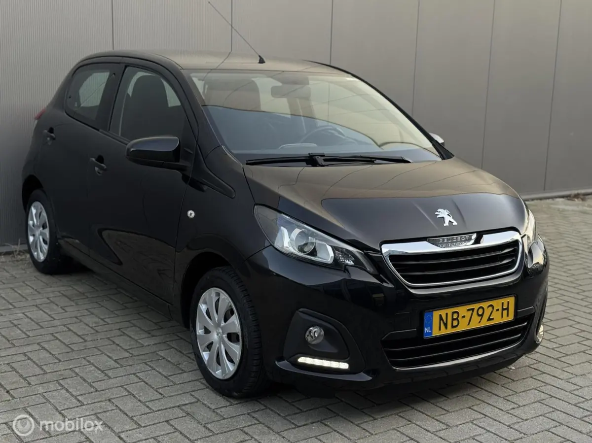1.0 e-VTi Active, AUTOMAAT, NAP, A/C, Bluetooth