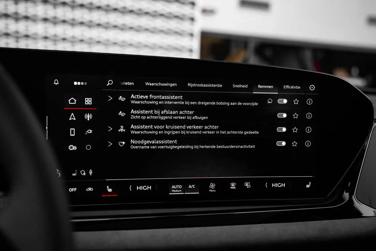 2.0 e-hybrid quattro S edition Competition | Panoramadak | Luchtvering | Bang & Olufsen | 360 Camera |