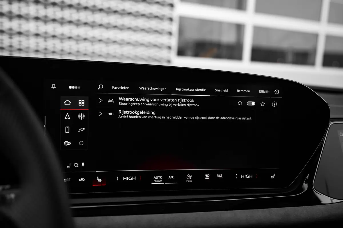 2.0 e-hybrid quattro S edition Competition | Panoramadak | Luchtvering | Bang & Olufsen | 360 Camera |