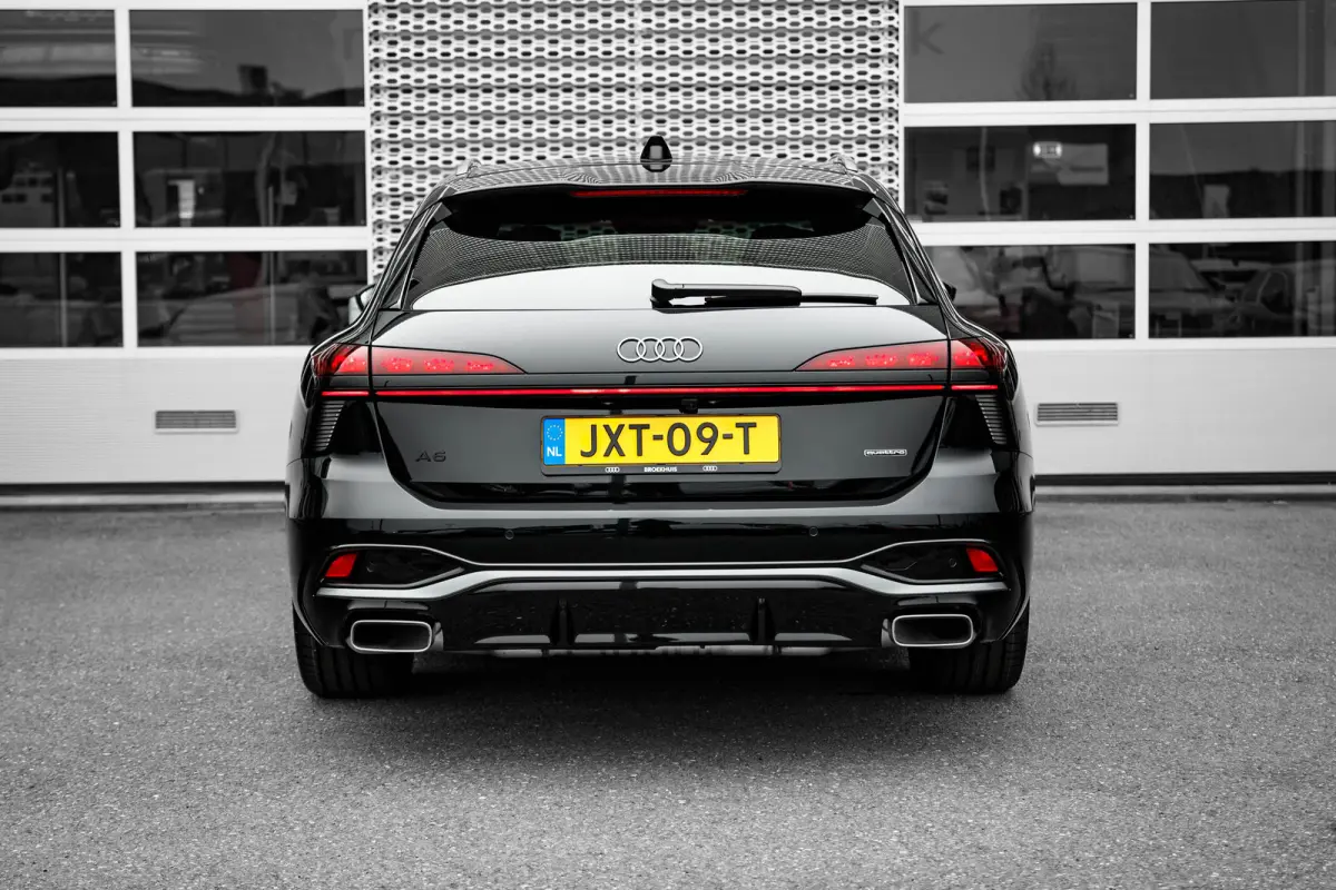 2.0 e-hybrid quattro S edition Competition | Panoramadak | Luchtvering | Bang & Olufsen | 360 Camera |