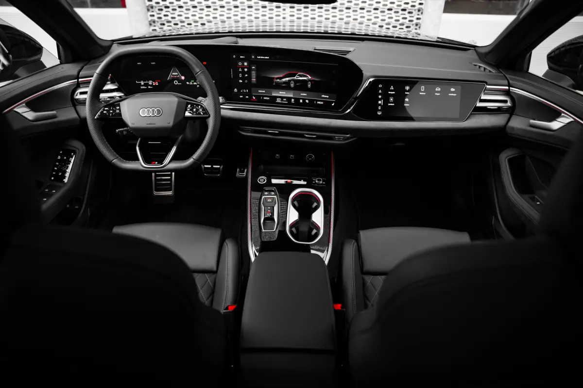 2.0 e-hybrid quattro S edition Competition | Panoramadak | Luchtvering | Bang & Olufsen | 360 Camera |