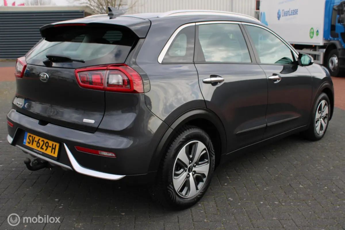 1.6 GDi Hybrid DynamicLine, Trekhaak, Navi, App connect, Cruise, Clima, Pdc voor + achter + camera,
