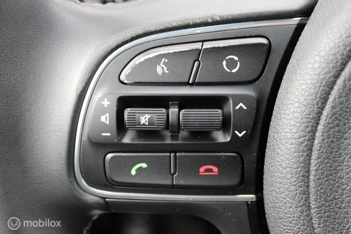 1.6 GDi Hybrid DynamicLine, Trekhaak, Navi, App connect, Cruise, Clima, Pdc voor + achter + camera,