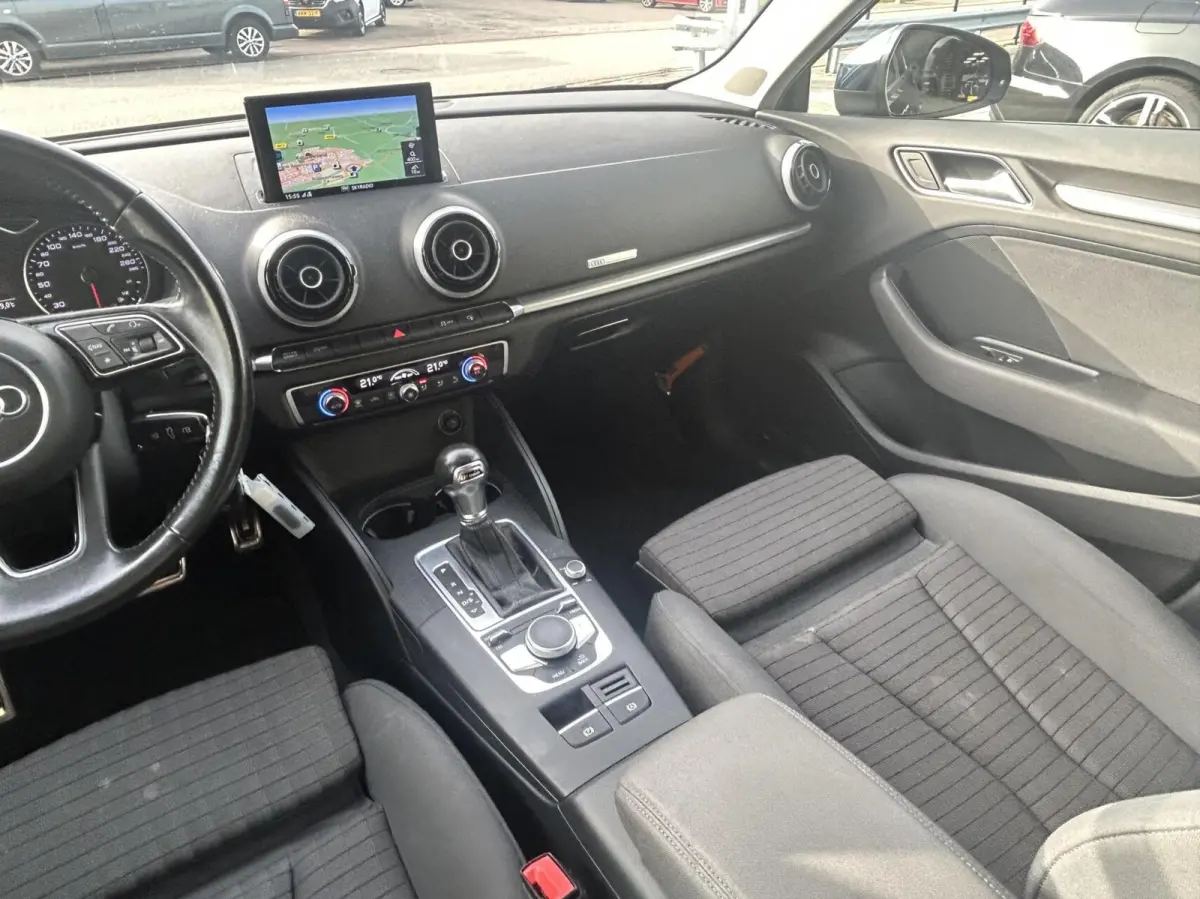 1.0 TFSI AUTOMAAT Sport Lease Edition XENON + LED I NAVI + CLIMA I ORG.NL + NAP
