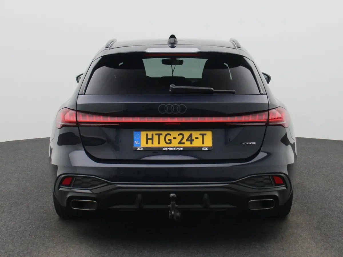 Avant 2.0 quattro S edition Competition l Adaptive cruise control l 360 graden camera l Panorama-glasdak l Stoelverwarming l Stoelen voor, elekt. verstelb. l Parkeersensoren l MMI bijrijders