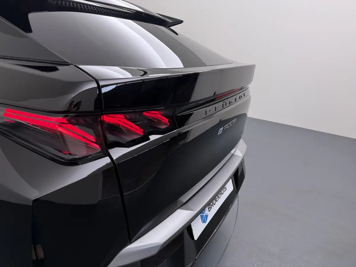 | Voorraad Voordeel tot € 9.850,- | Launch Edition 325 Dual Motor 73 kWh | Apple Carplay/Android Auto|telefoonintegratie premium | Cruise control adaptief met Stop&Go | Ergonomische voorst