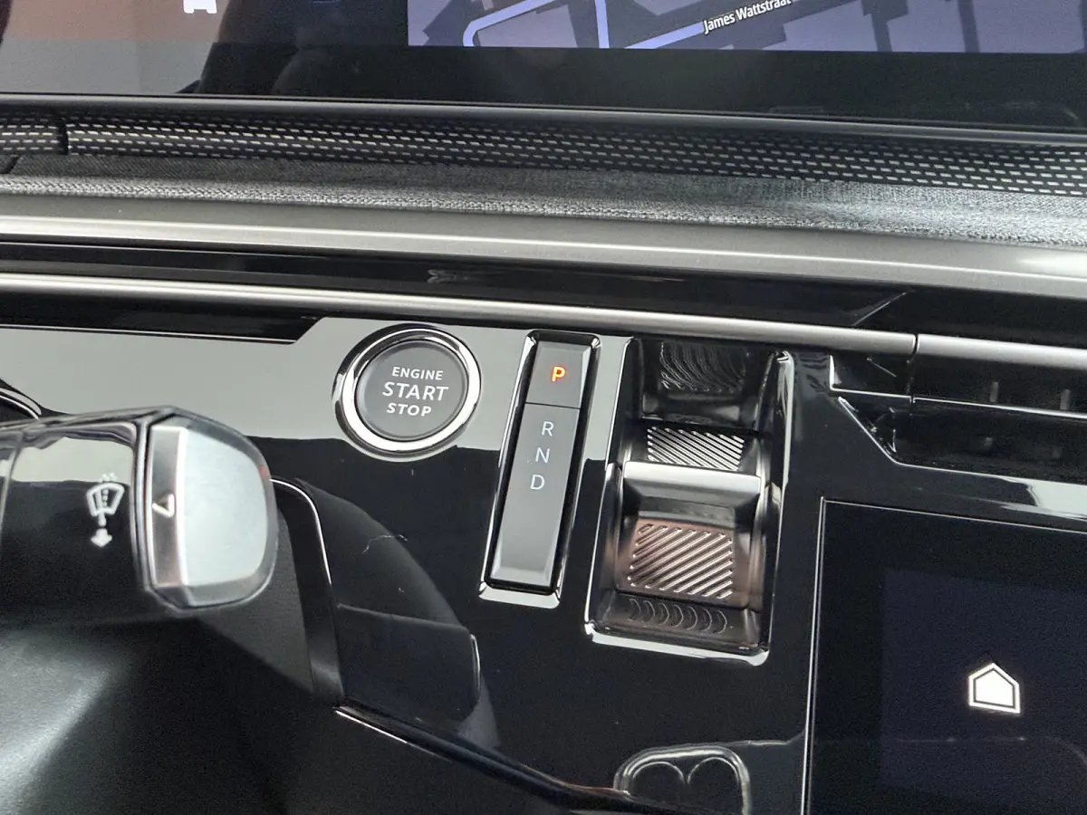 | Voorraad Voordeel tot € 9.850,- | Launch Edition 325 Dual Motor 73 kWh | Apple Carplay/Android Auto|telefoonintegratie premium | Cruise control adaptief met Stop&Go | Ergonomische voorst