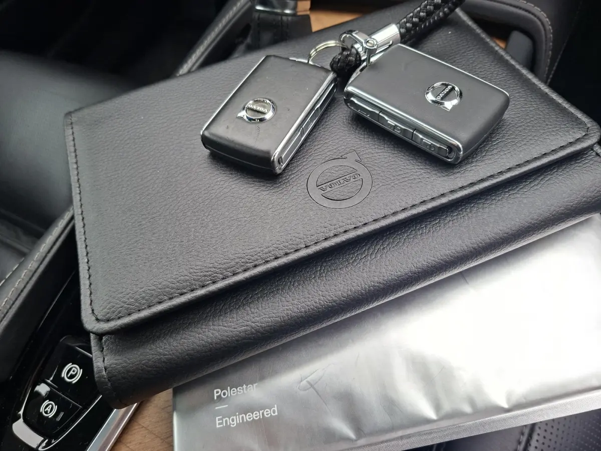 2.0 T4 Inscription Plus | NL auto | Pano | Trekhaak | Adaptive Cruise | Polestar