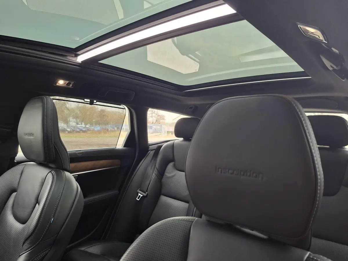 2.0 T4 Inscription Plus | NL auto | Pano | Trekhaak | Adaptive Cruise | Polestar