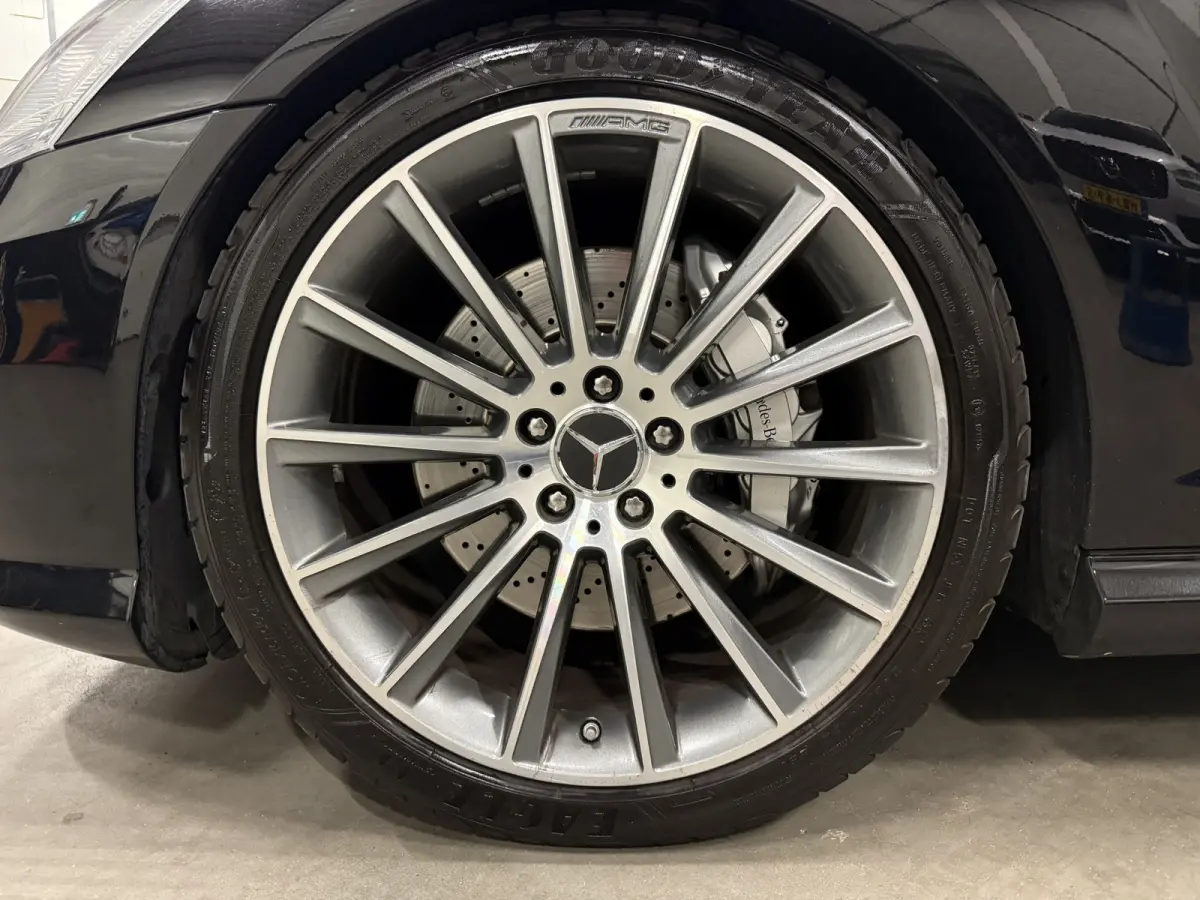 600 V12 Lang AMG Facelift UNIEKE AUTO/TOPCONDITIE/VOLLEDIG MERCEDES DEALER HISTORIE/PANO-SCHUIFDAK/NACHTZICHT/MASSAGE+VENTILATIE/DISTRONIC/LANE-ASSIST/CAMERA/HARMAN&KARDON/20"AMG/YOUNGTIMER/