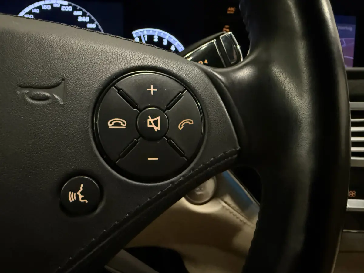 600 V12 Lang AMG Facelift UNIEKE AUTO/TOPCONDITIE/VOLLEDIG MERCEDES DEALER HISTORIE/PANO-SCHUIFDAK/NACHTZICHT/MASSAGE+VENTILATIE/DISTRONIC/LANE-ASSIST/CAMERA/HARMAN&KARDON/20"AMG/YOUNGTIMER/