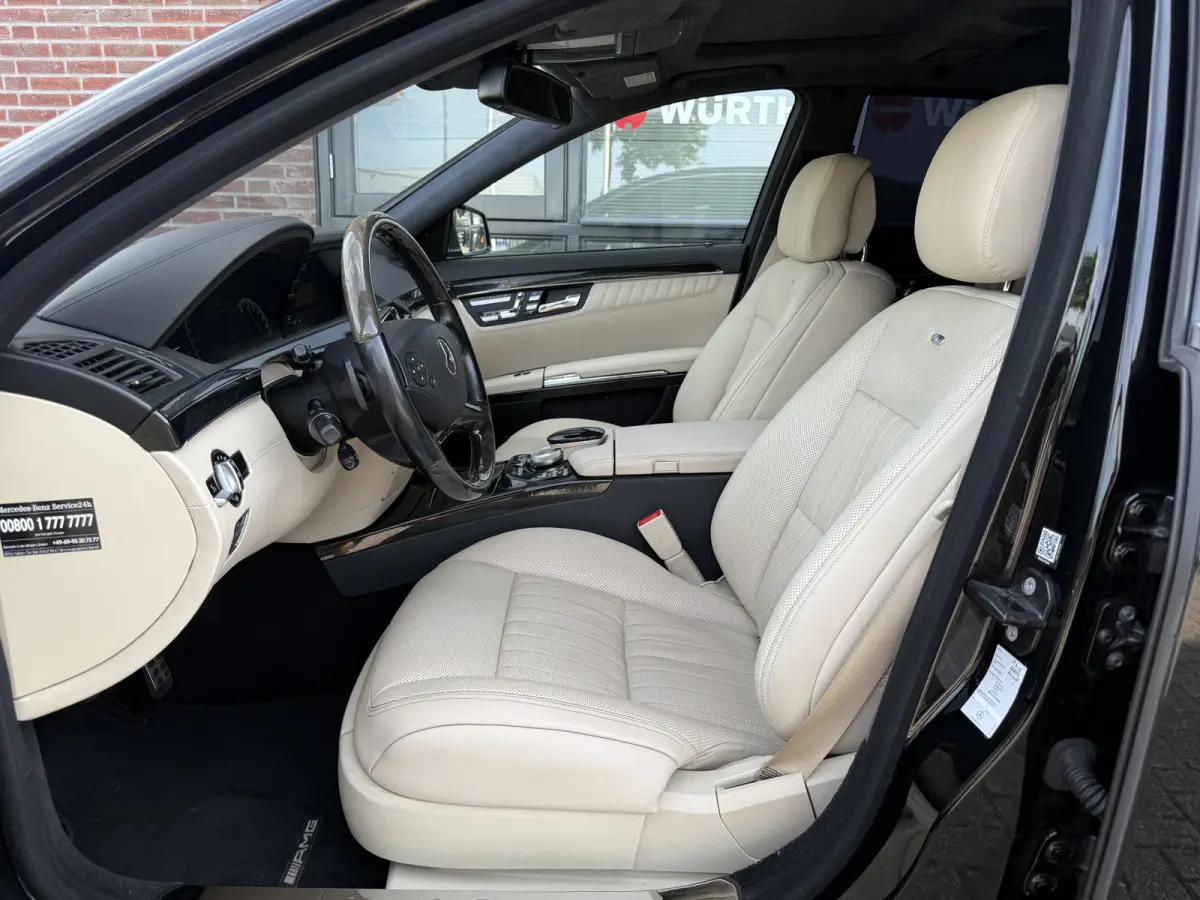600 V12 Lang AMG Facelift UNIEKE AUTO/TOPCONDITIE/VOLLEDIG MERCEDES DEALER HISTORIE/PANO-SCHUIFDAK/NACHTZICHT/MASSAGE+VENTILATIE/DISTRONIC/LANE-ASSIST/CAMERA/HARMAN&KARDON/20"AMG/YOUNGTIMER/