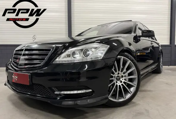 600 V12 Lang AMG Facelift UNIEKE AUTO/TOPCONDITIE/VOLLEDIG MERCEDES DEALER HISTORIE/PANO-SCHUIFDAK/NACHTZICHT/MASSAGE+VENTILATIE/DISTRONIC/LANE-ASSIST/CAMERA/HARMAN&KARDON/20"AMG/YOUNGTIMER/