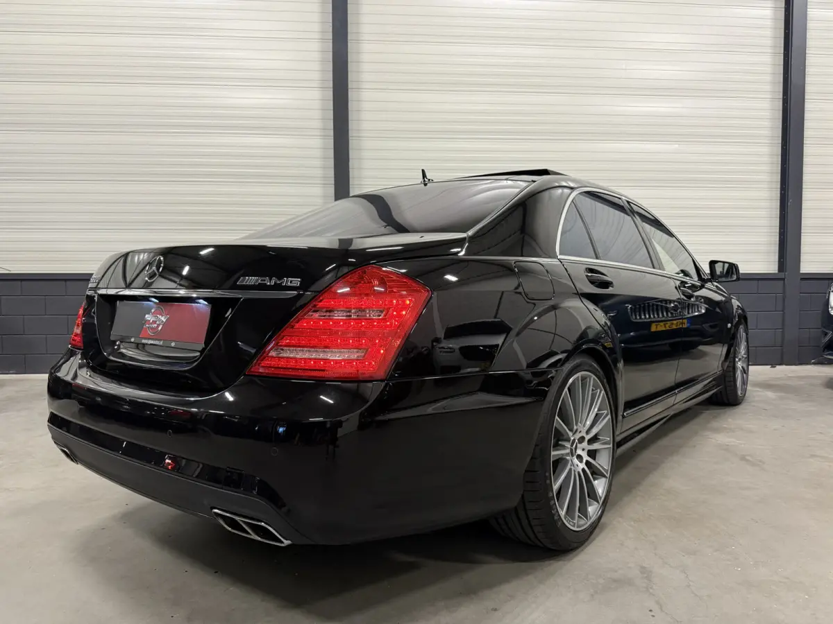 600 V12 Lang AMG Facelift UNIEKE AUTO/TOPCONDITIE/VOLLEDIG MERCEDES DEALER HISTORIE/PANO-SCHUIFDAK/NACHTZICHT/MASSAGE+VENTILATIE/DISTRONIC/LANE-ASSIST/CAMERA/HARMAN&KARDON/20"AMG/YOUNGTIMER/