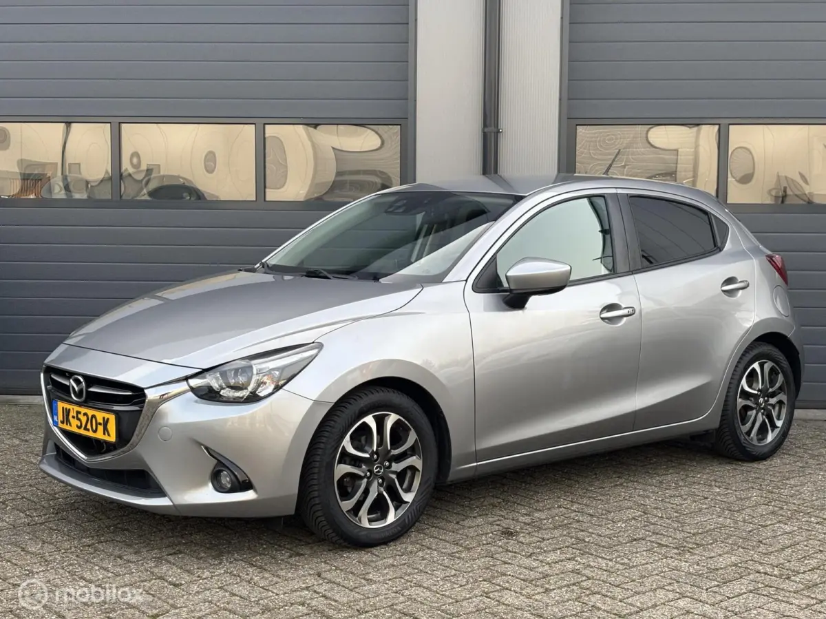1.5 Skyactiv-D GT-M Uitvoering _ 235.Dkm NL Auto