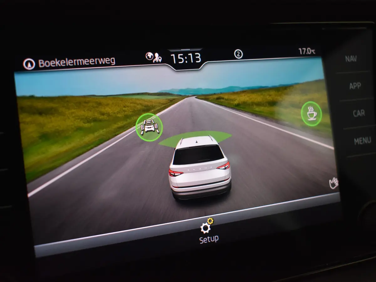 1.5 TSI Business Edition 150pk DSG/AUTO | Camera | Elektr. Trekhaak | Apple Car Play / Android l Cruise control | Navigatie | Getint glas achter | 18" LMV