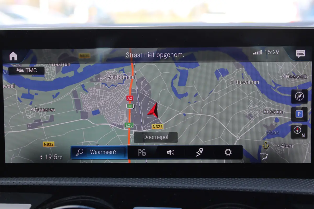 180 AUT7 AMG LINE WIDESCREEN NAVI CAMERA CARPLAY NL AUTO