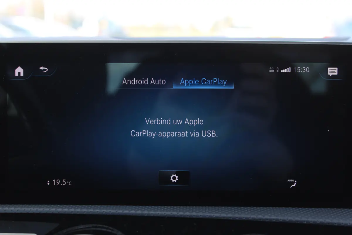 180 AUT7 AMG LINE WIDESCREEN NAVI CAMERA CARPLAY NL AUTO