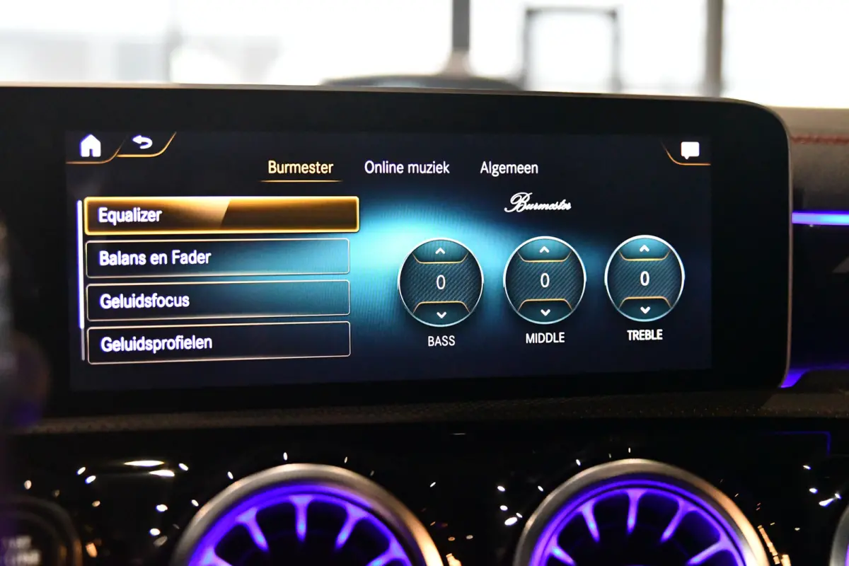 AMG 35 4MATIC Aero. Schaal, Perf Stuur, Burm, Keyless, Camera, CarPlay, Sfeer!