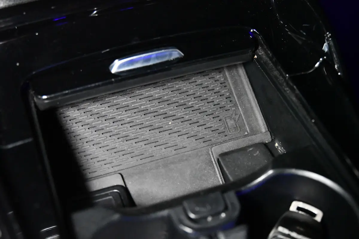 AMG 35 4MATIC Aero. Schaal, Perf Stuur, Burm, Keyless, Camera, CarPlay, Sfeer!