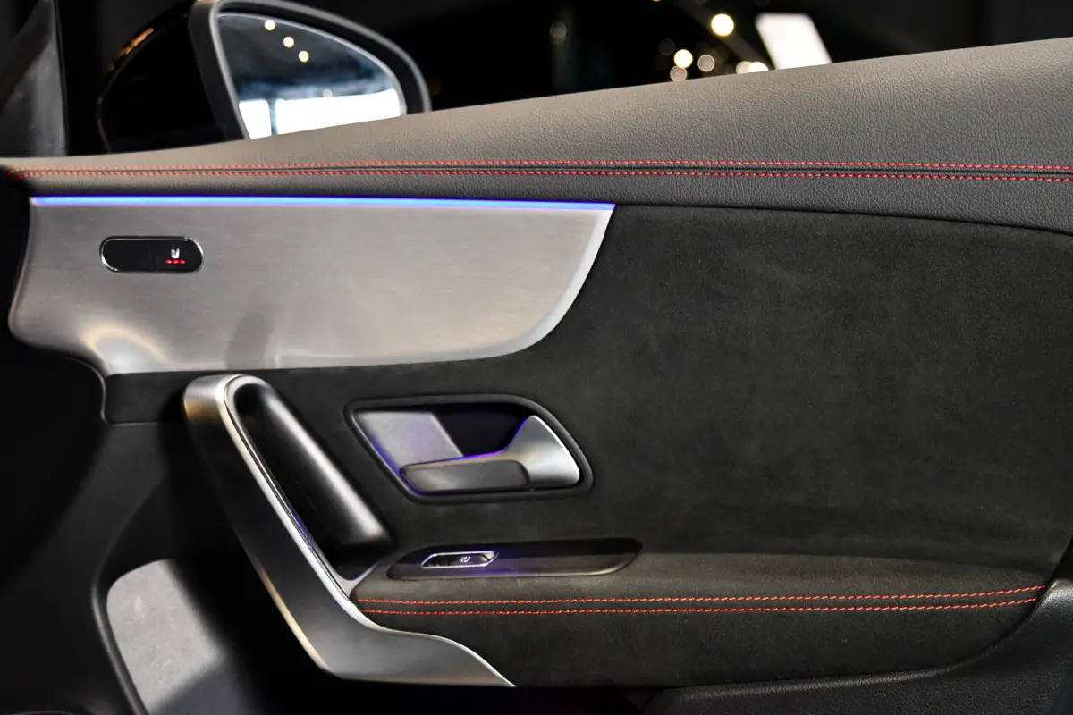 AMG 35 4MATIC Aero. Schaal, Perf Stuur, Burm, Keyless, Camera, CarPlay, Sfeer!