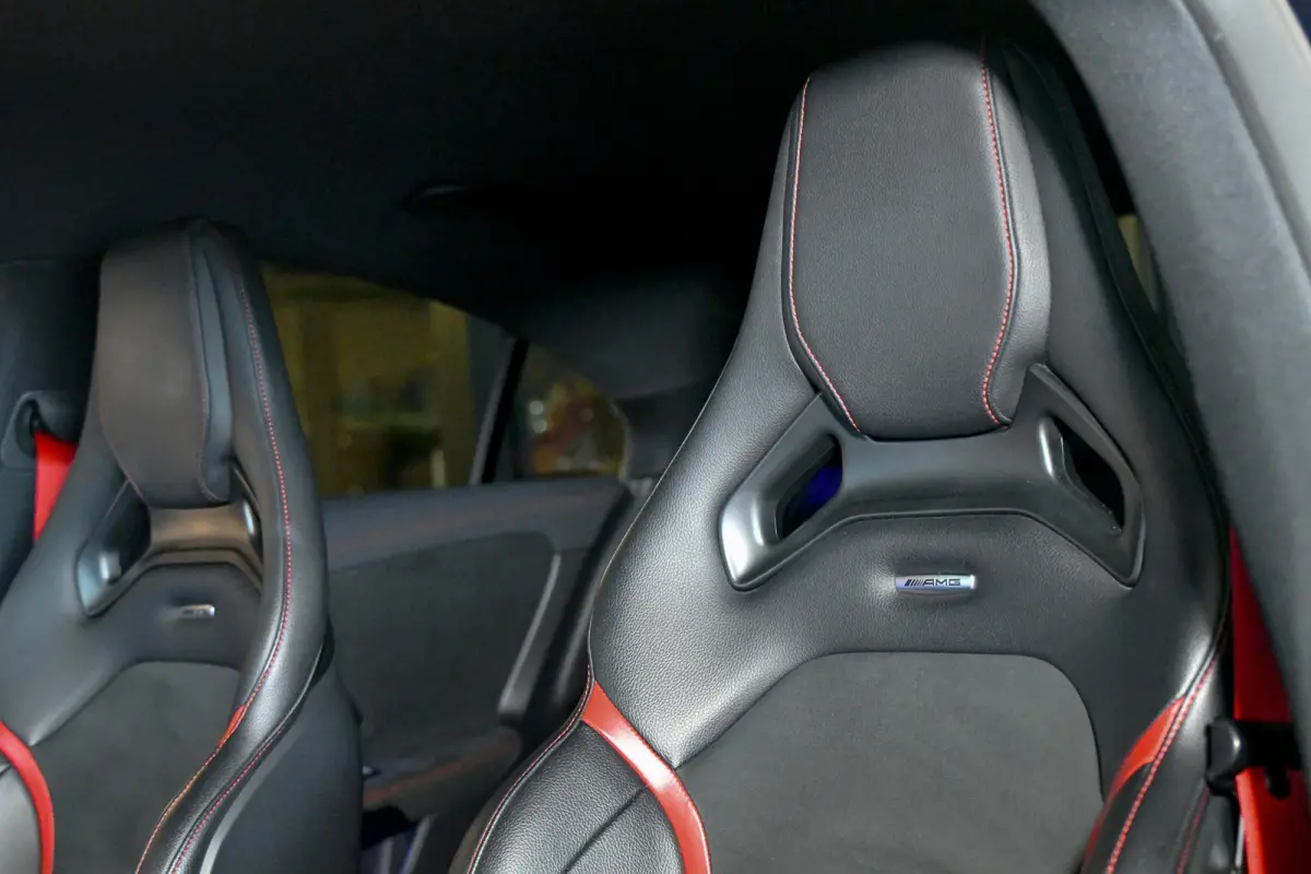 AMG 35 4MATIC Aero. Schaal, Perf Stuur, Burm, Keyless, Camera, CarPlay, Sfeer!