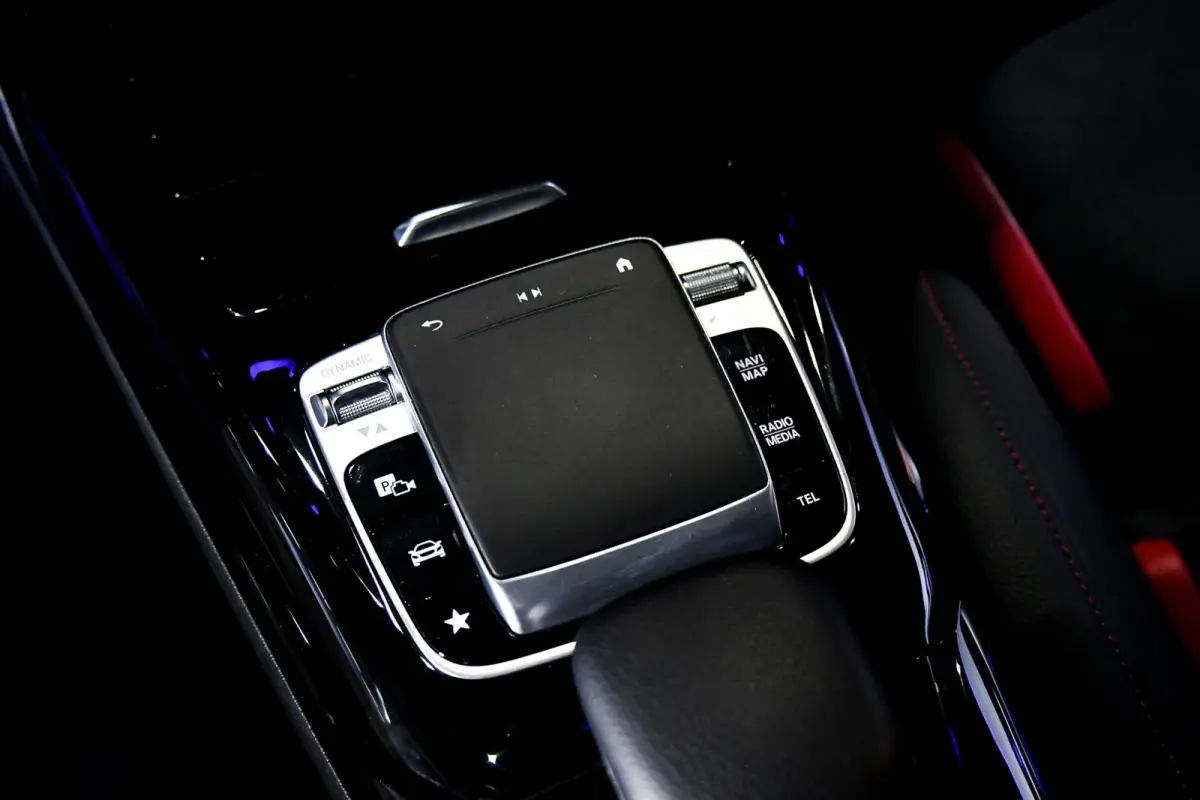 AMG 35 4MATIC Aero. Schaal, Perf Stuur, Burm, Keyless, Camera, CarPlay, Sfeer!