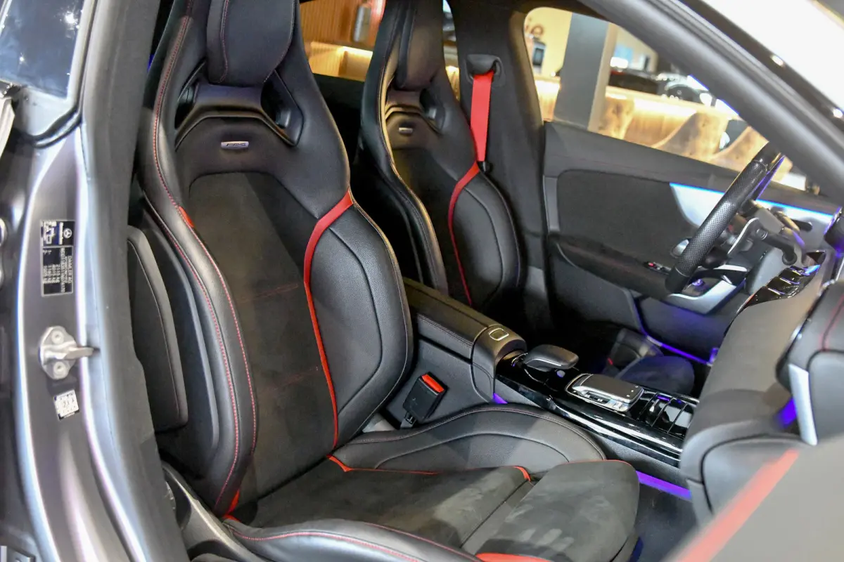 AMG 35 4MATIC Aero. Schaal, Perf Stuur, Burm, Keyless, Camera, CarPlay, Sfeer!