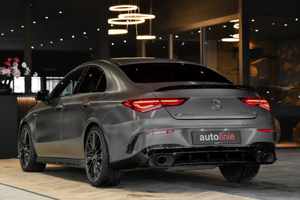 AMG 35 4MATIC Aero. Schaal, Perf Stuur, Burm, Keyless, Camera, CarPlay, Sfeer!
