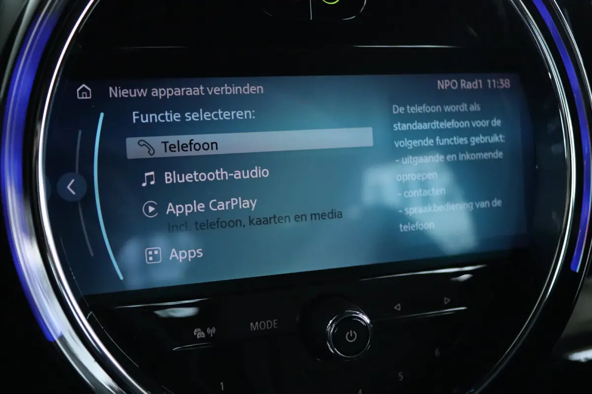 Mini 1.5 Cooper Business Edition | Cruise Control | Trekhaak | Navigatie | Carplay | PDC | LED | Shadowline