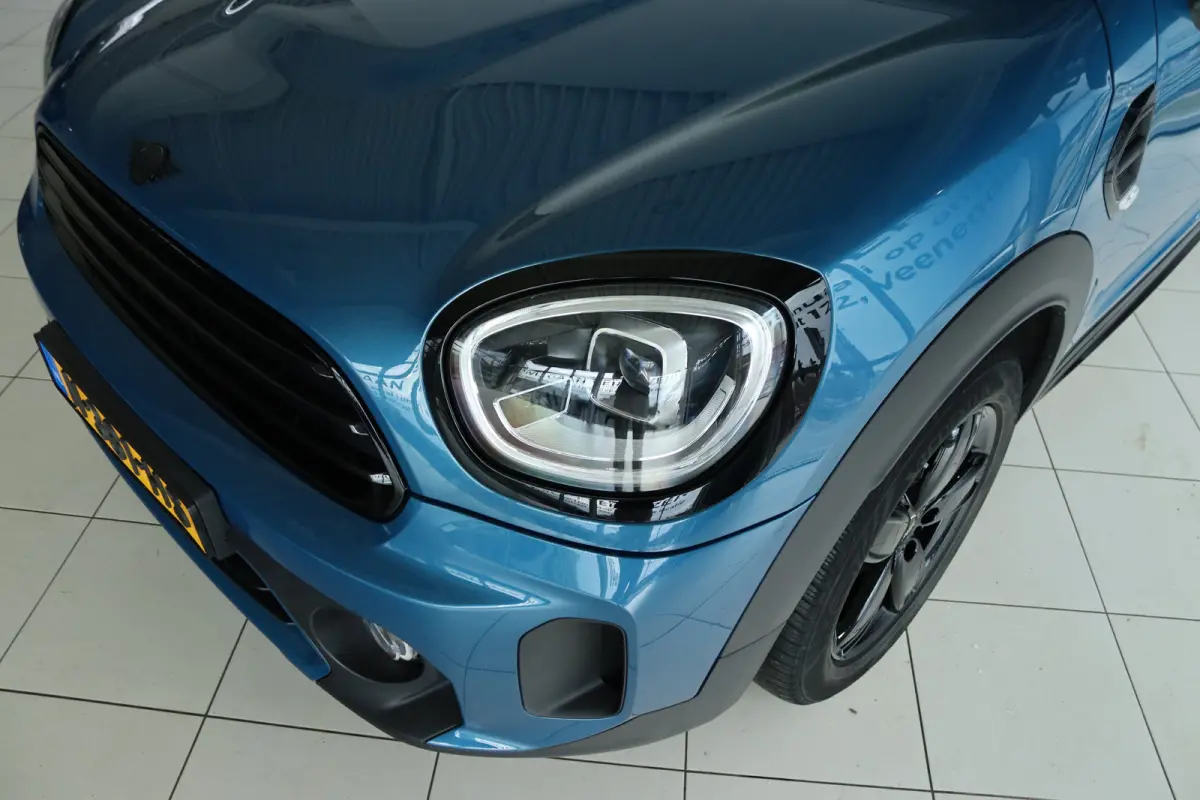 Mini 1.5 Cooper Business Edition | Cruise Control | Trekhaak | Navigatie | Carplay | PDC | LED | Shadowline