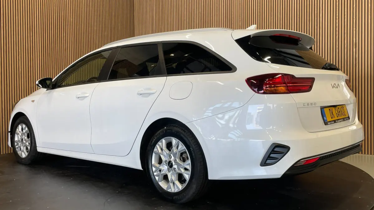 1.0 T-GDi DynamicLine|APPLE CARPLAY, ANDROID AUTO|STOEL-,STUURVERW|CAMERA|CRUISE,CLIMATE|1E EIG.|INCL.BTW|