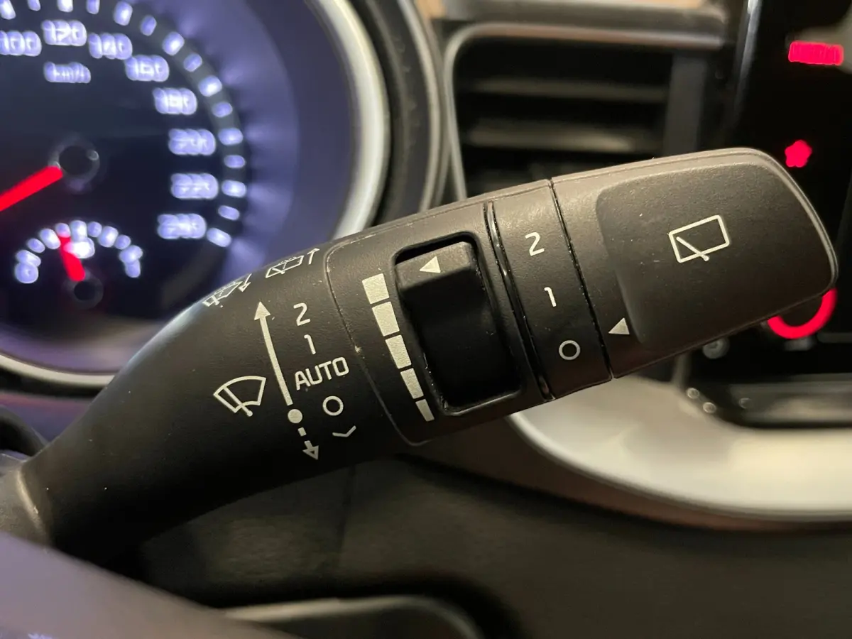 1.0 T-GDi DynamicLine|APPLE CARPLAY, ANDROID AUTO|STOEL-,STUURVERW|CAMERA|CRUISE,CLIMATE|1E EIG.|INCL.BTW|