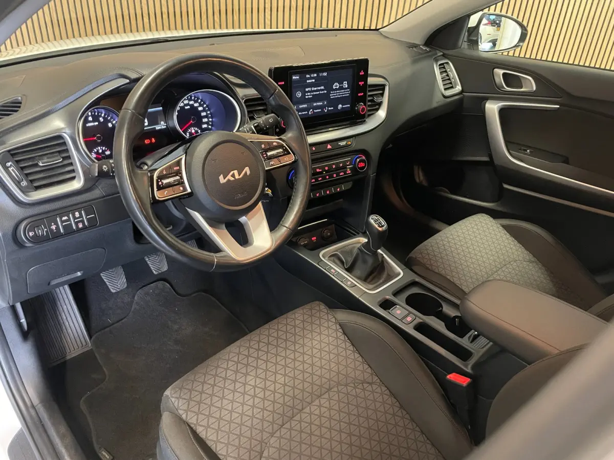 1.0 T-GDi DynamicLine|APPLE CARPLAY, ANDROID AUTO|STOEL-,STUURVERW|CAMERA|CRUISE,CLIMATE|1E EIG.|INCL.BTW|