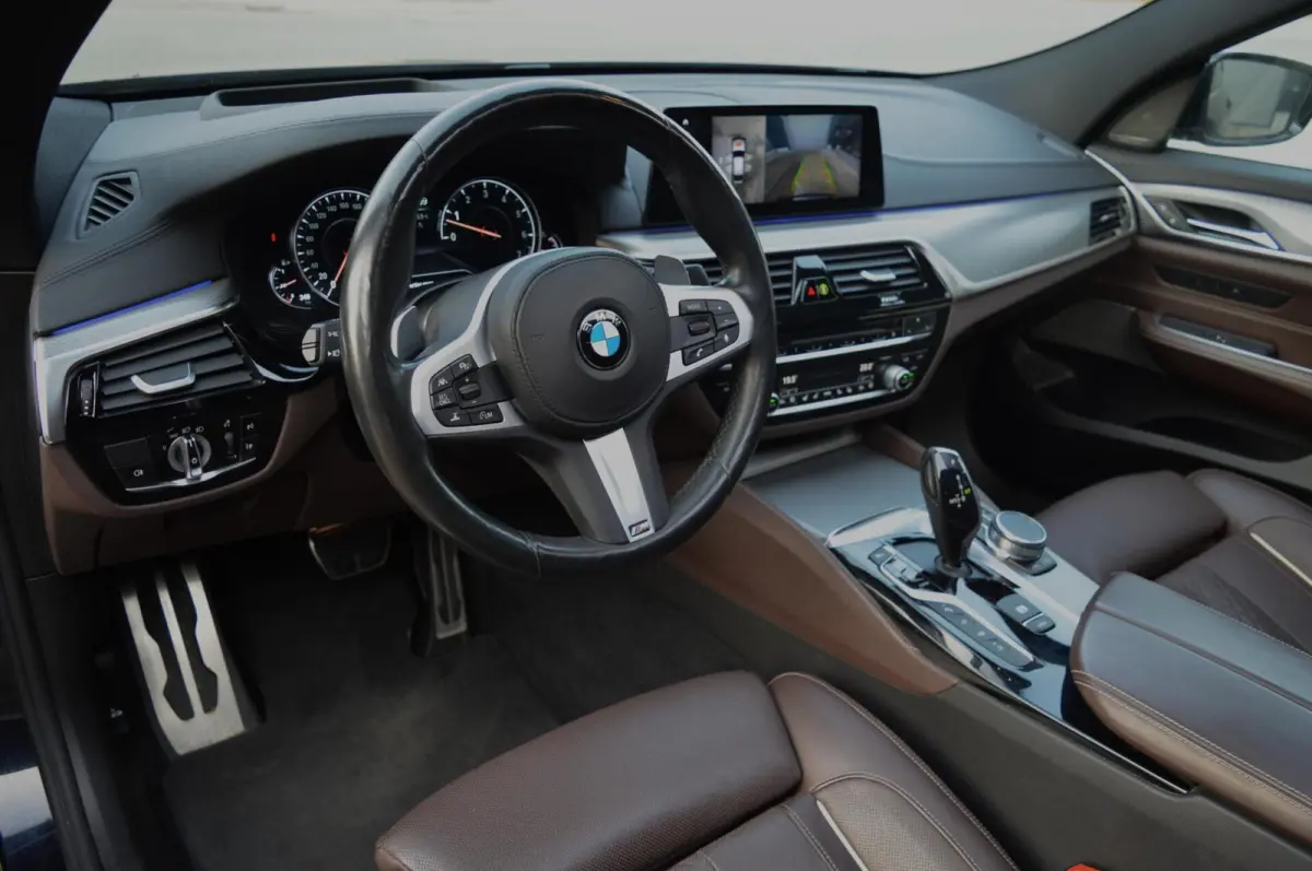 Gran Turismo 640i xDrive High Executive
