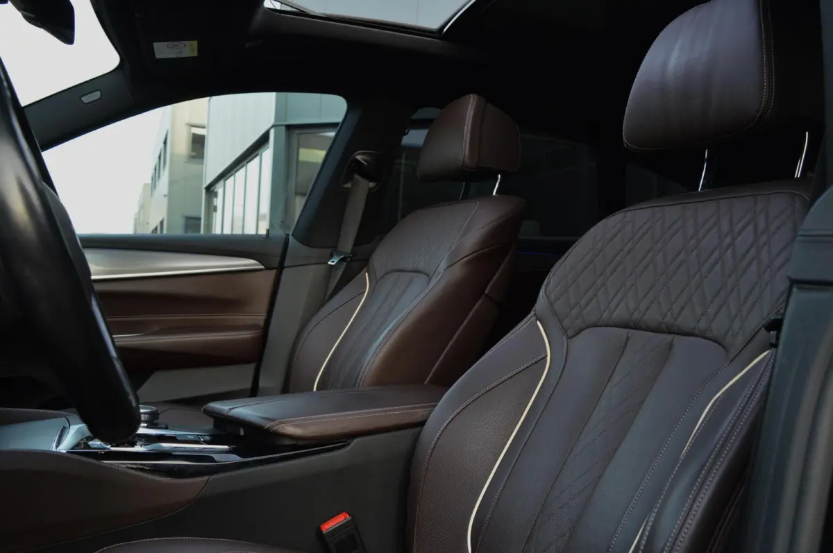 Gran Turismo 640i xDrive High Executive