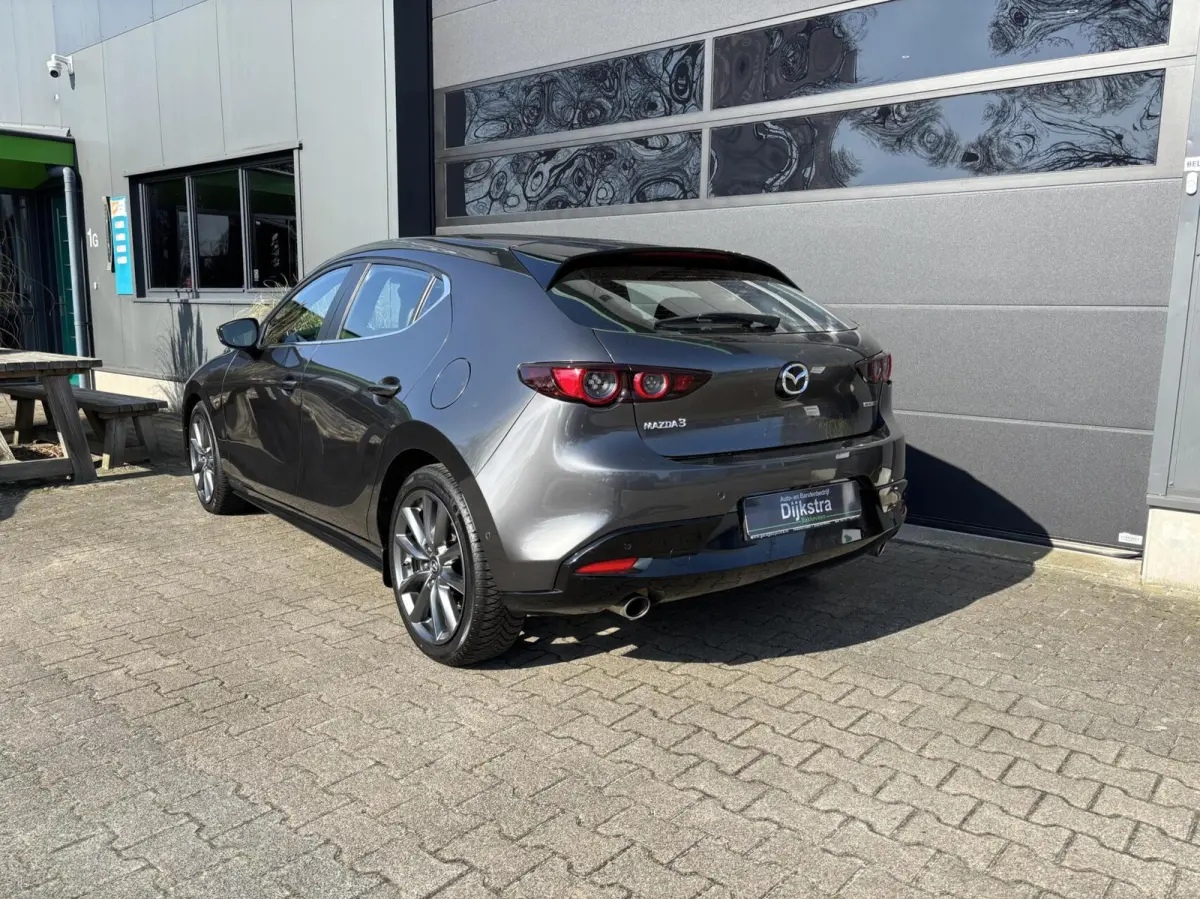 2.0 e-SkyActiv-G M Hybrid 122 Luxury | AppleCarPlay/ AndroidAuto | Stuurwielverwarming | Stoelverwarming | Lederen bekleding!!