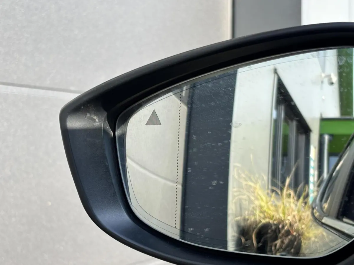 2.0 e-SkyActiv-G M Hybrid 122 Luxury | AppleCarPlay/ AndroidAuto | Stuurwielverwarming | Stoelverwarming | Lederen bekleding!!