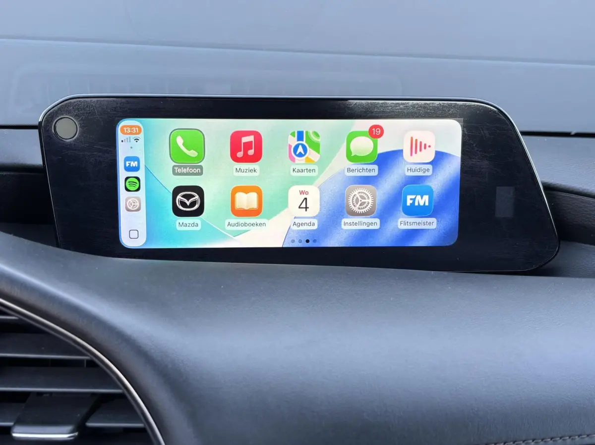 2.0 e-SkyActiv-G M Hybrid 122 Luxury | AppleCarPlay/ AndroidAuto | Stuurwielverwarming | Stoelverwarming | Lederen bekleding!!