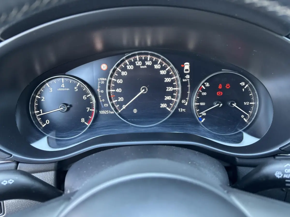 2.0 e-SkyActiv-G M Hybrid 122 Luxury | AppleCarPlay/ AndroidAuto | Stuurwielverwarming | Stoelverwarming | Lederen bekleding!!