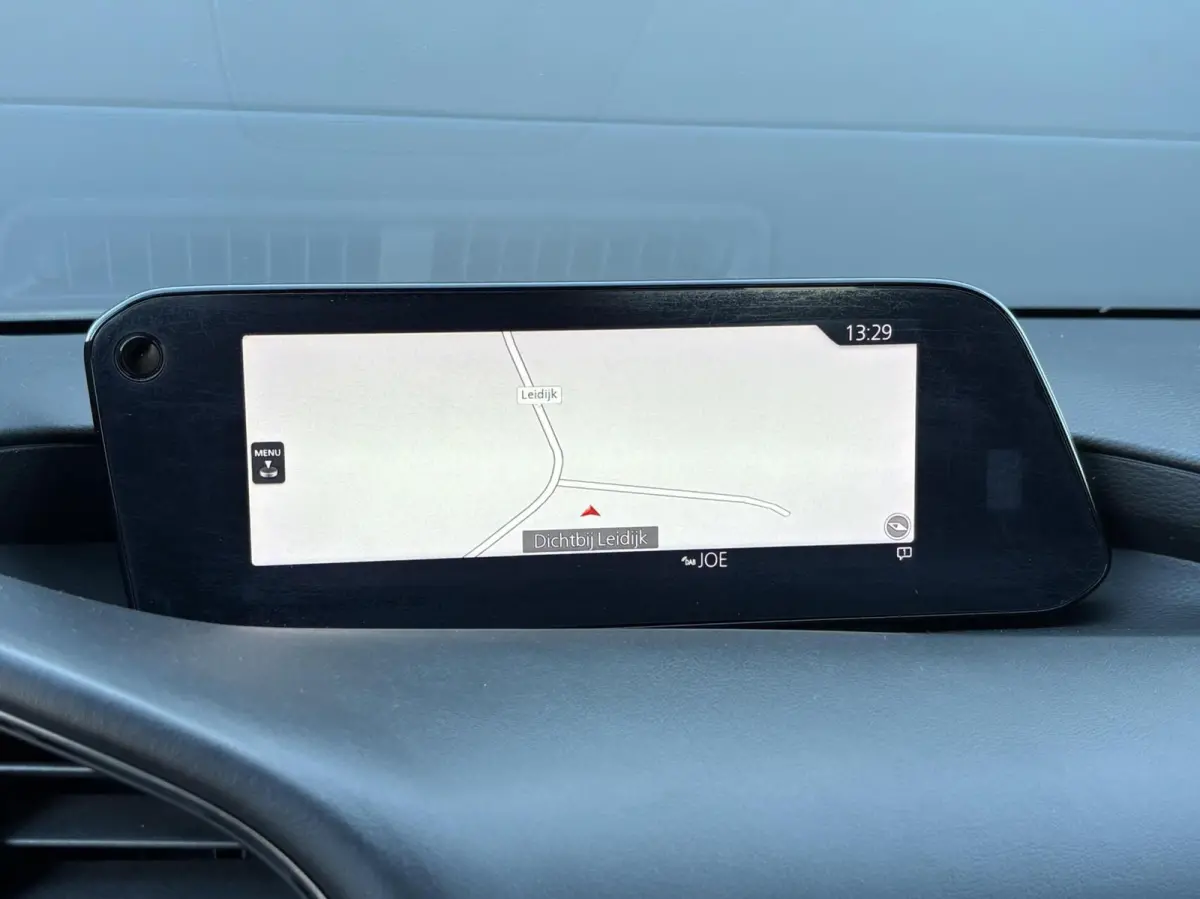 2.0 e-SkyActiv-G M Hybrid 122 Luxury | AppleCarPlay/ AndroidAuto | Stuurwielverwarming | Stoelverwarming | Lederen bekleding!!